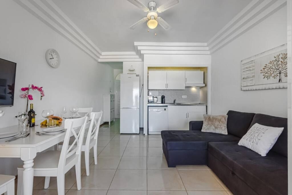 Ocean View Apartment In Orlando By Altamarhomes Costa Adeje  Exterior foto